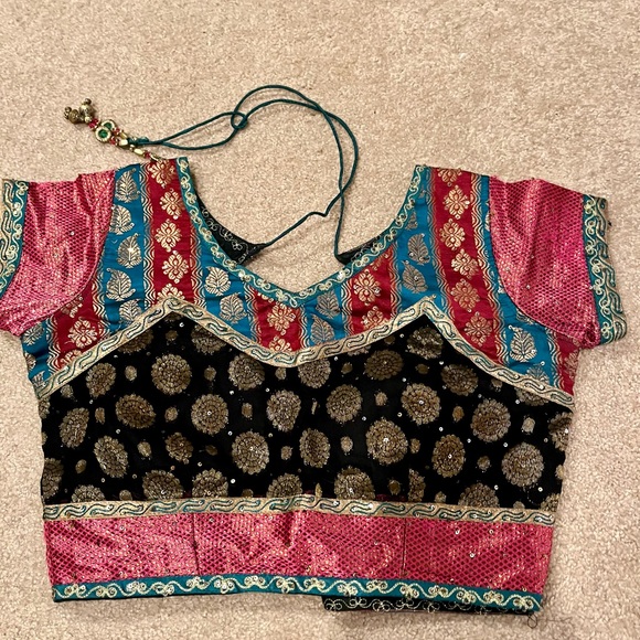 Indian lehenga chaniya choli - Picture 2 of 7